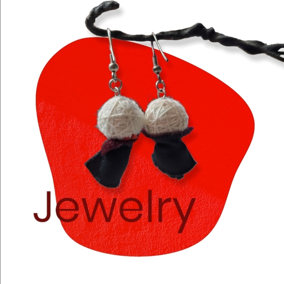 Little Voodoo Doll Man Vampire Guy Pair of Earrings - Picture 10 of 12